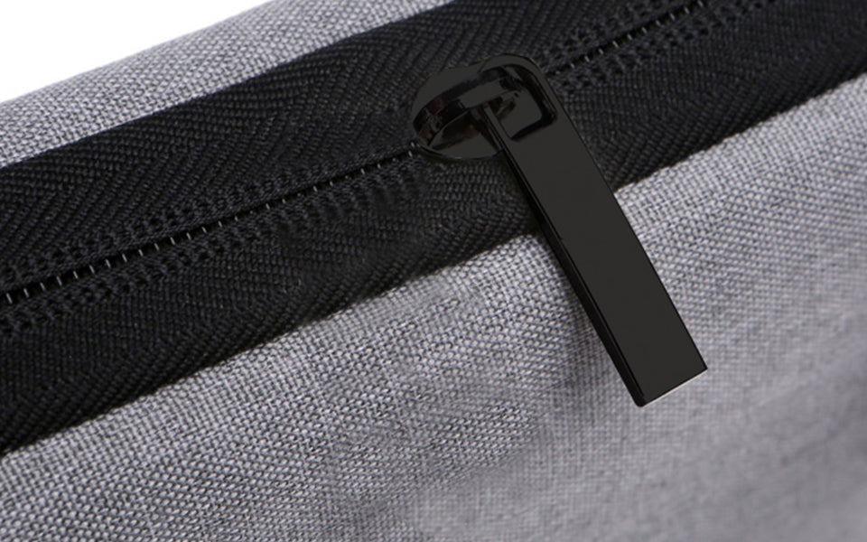 Shock Absorbing Polyester Laptop Bag for Women, 13.3 17 Inch