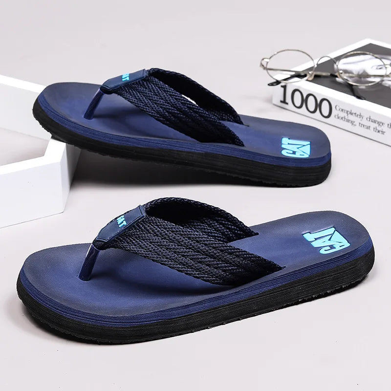 Men's Anti-Slip Breathable Beach Slippers Wide Strap Flat Heel