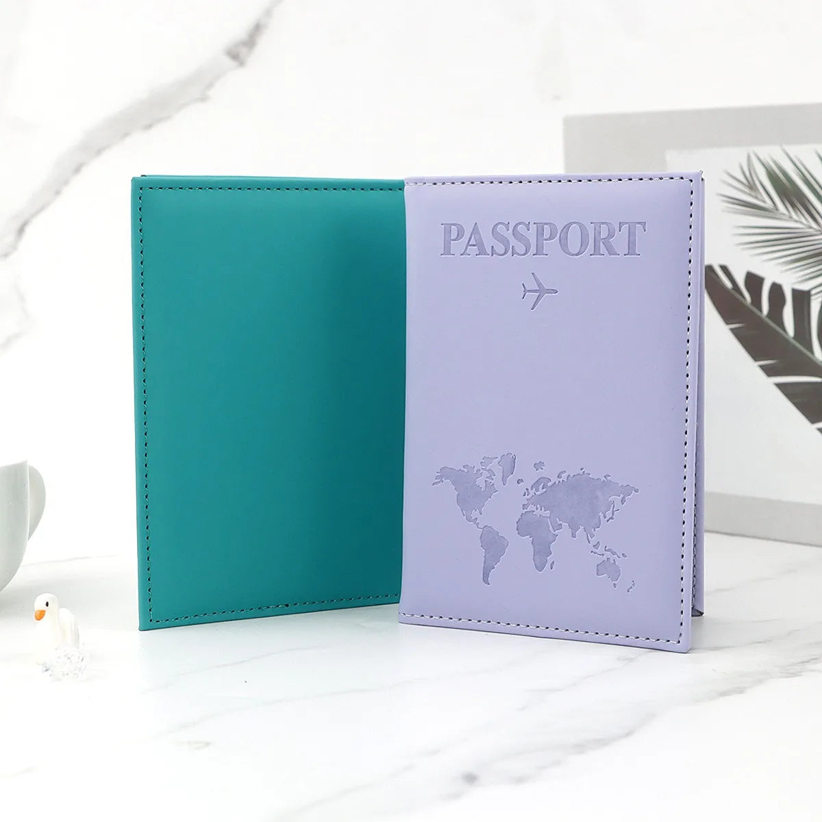 Passport Cover with World Map Design in PU, 14.5 x 10 cm