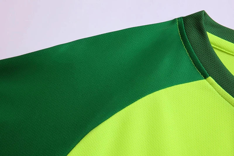 Polyester Spandex Protective Long Sleeve Soccer Goalkeeper Uniform Set with Top and Pants