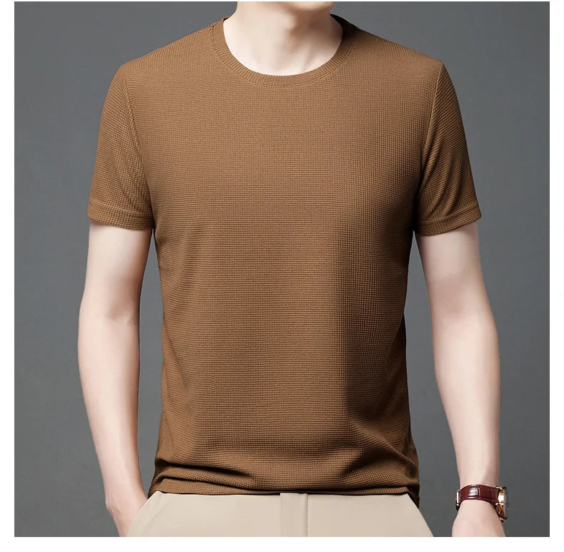 Men's Round Neck Short Sleeved Waffle T-Shirt in Polyester
