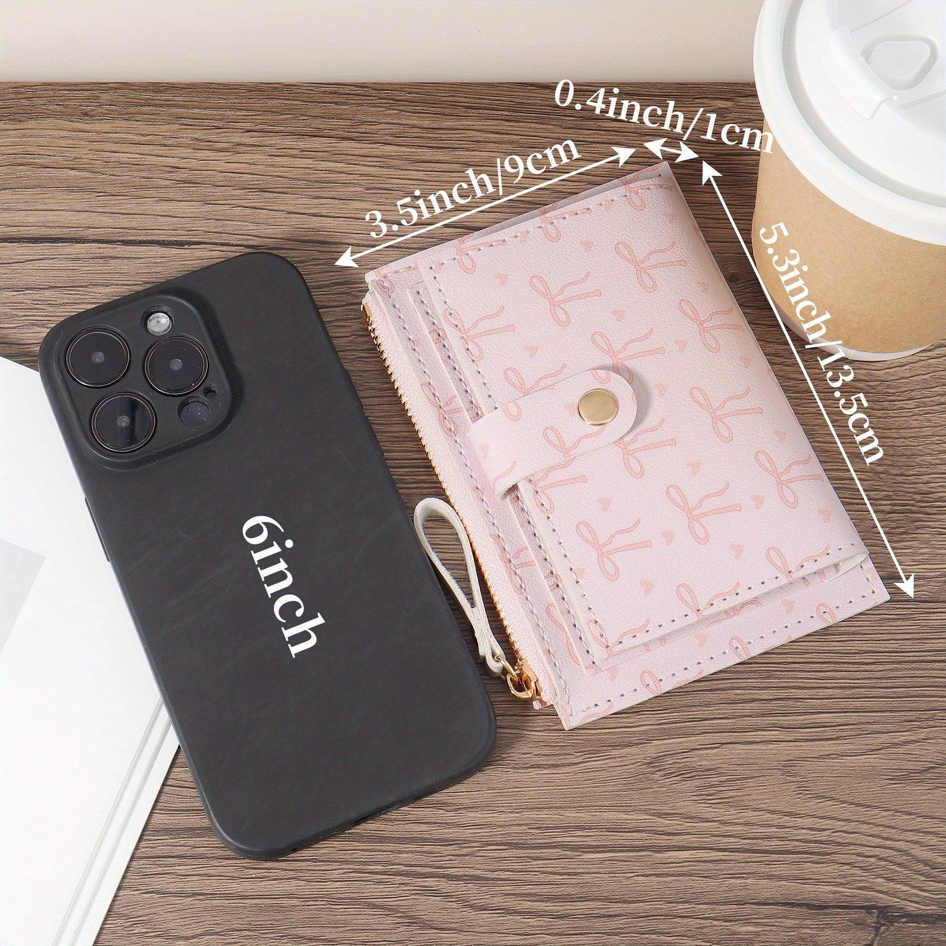 Retro Print Women&Apos;S Short Wallet, High-Quality Credit Card Holder, Casual Multi-Slot Organizer with Snap Closure, Lined, Ideal for Dorms And Study Sessions, Credit Card Storage|Sleek Wallet| Lined Walle - Buy online at  Vibe In Cart.